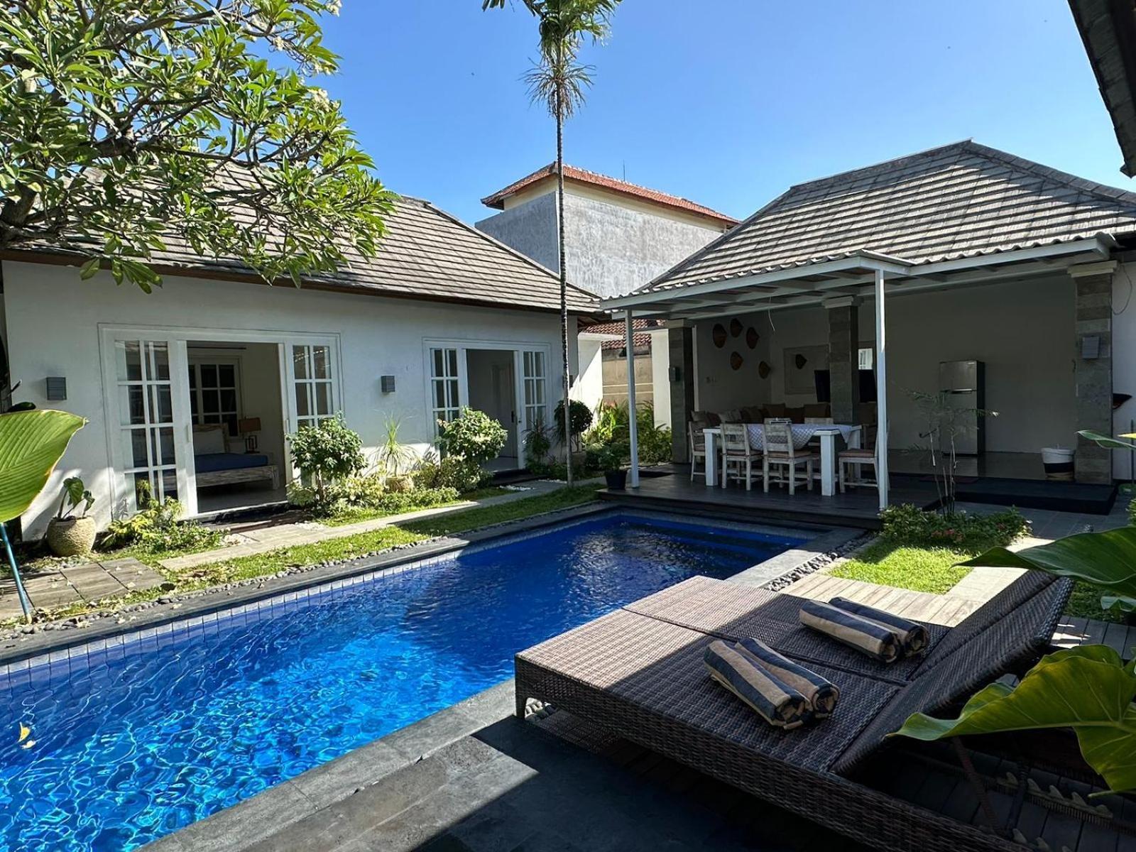 Villa Alam Biru II ซานูร์ ภายนอก รูปภาพ